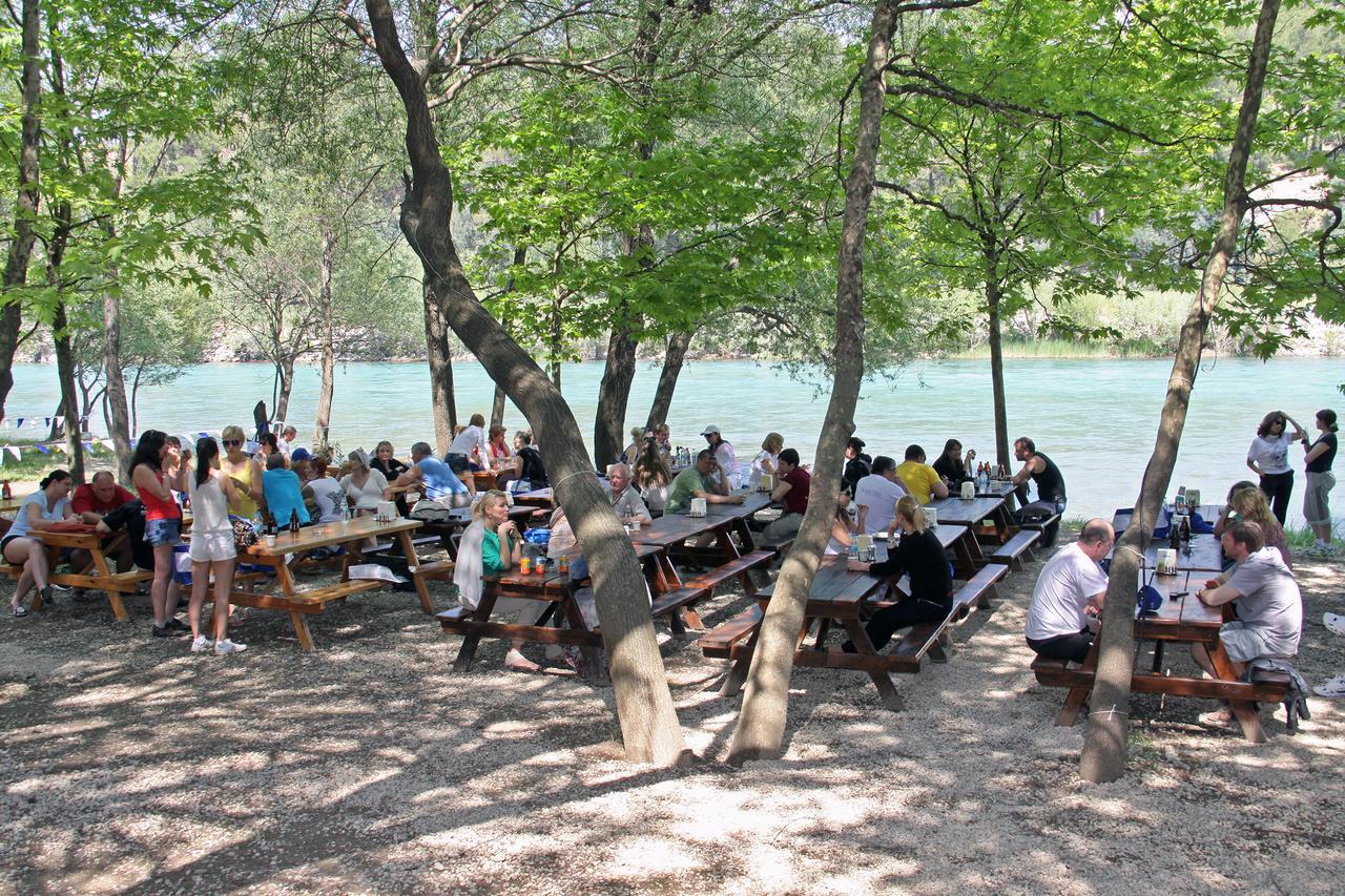 Отель Eco Family Park Beskonak Экстерьер фото